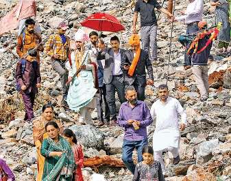 रामबन में तबाही के बाद युद्धस्तर पर राहत अभियान जारी