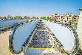 एफओबी से जुड़े नमो भारत स्टेशन और रेलवे स्टेशन
