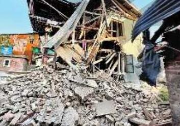 पहलगाम हमले में संलिप्त आतंकी आदिल और अहसान के घर विस्फोट से उड़ाए