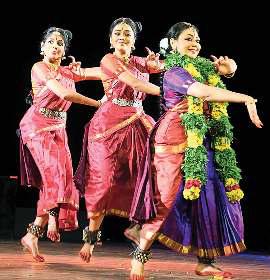 माल्यादा में जीवंत हुआ अंडाल का भक्ति काव्य रस