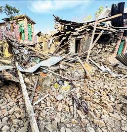 कश्मीर में आतंकियों और उनके तंत्र के समूल नाश के लिए चौतरफा वार