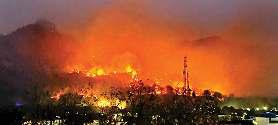 उत्तराखंड में जंगल धधके, दूर तक दिखाई दीं लपटें