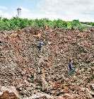 इजरायली एयरपोर्ट के पास गिरी मिसाइल, दिल्ली से उड़ा विमान अबूधाबी में उतरा