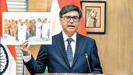 आतंकियों को सैन्य विदाई दे रहा है पाकः विदेश सचिव