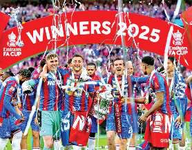 सिटी को हराकर पैलेस ने रचा इतिहास