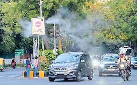 प्रदूषण से जंग में सेंट्रल वर्ज पर मिस्ट स्प्रे लगाना अनिवार्य