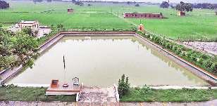 जल संचयन का अमृत प्रयास, बुझ रही धरा की प्यास