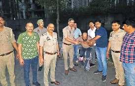 पुलिस मुठभेड़ के बाद दो बदमाश गिरफ्तार