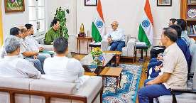 मणिपुर में नई सरकार बनाने के लिए 44 विधायकों ने ठोका दावा