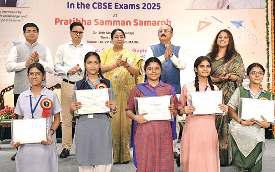 'सरकार का लक्ष्य, सरकारी स्कूल बनें अभिभावकों की पहली पसंद'