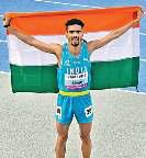 गुलवीर ने रिकार्ड बनाते हुए जीता दूसरा स्वर्ण