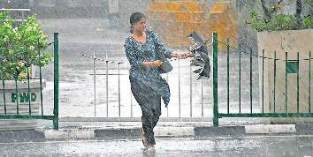 आंधी-पानी ने ठंडी कर दी जून की 'गर्मी'