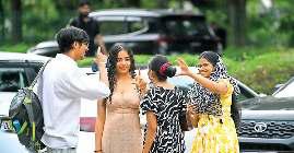 नरम रहे गर्मी के तेवर, आज भी आंधी व वर्षा के आसार