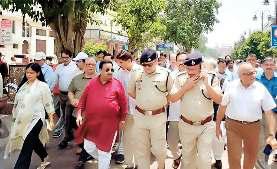 चांदनी चौक की अव्यवस्था पर बिफरे सांसद, अतिक्रमण हटाने के दिए निर्देश
