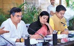 बिजली-पानी के लगेंगे स्मार्ट मीटर: वर्मा
