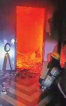 मकान में शार्ट सर्किट से एसी का कंप्रेसर फटा, लगी आग