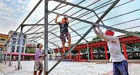 भोले के भक्तों के स्वागत के लिए तैयार हो रही है कश्मीर घाटी