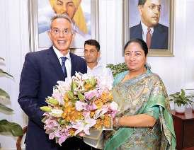 ब्रिटेन के पूर्व पीएम ने की सीएम से मुलाकात