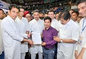 रोजगार मेले के बहाने युवाओं तक पहुंचने में सफल रही कांग्रेस, भाजपा को घेरा