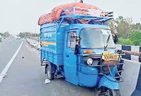 जीटी करनाल हाईवे पर पति बदल रहा था टेंपो का टायर, बस ने पत्नी को कुचला