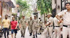 युवती की हत्या के विरोध में बाजार रहा बंद