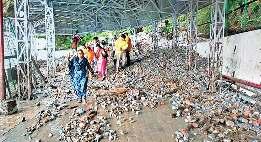 पहाड़ों पर मानसून की बारिश ढा रही कहर