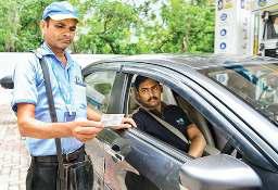 पुराने वाहनों पर सख्ती के पक्ष में नहीं दिल्ली सरकार, जाएगी अदालत