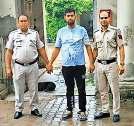 धमकी से तंग आकर दोस्तों के साथ की थी पड़ोसी की हत्या