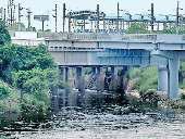 नालों के प्रदूषण से और मैली हुई यमुना