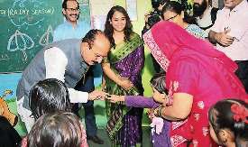 'सरकारी स्कूलों में बन रहे एआइ से लैस स्मार्ट क्लास रूम'