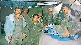 युद्ध के मैदान में डटी रहीं अकेली महिला चिकित्सक मेजर डा. प्राची