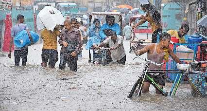 'ब्रांड दिल्ली' की पहचान को जलभराव से झटका