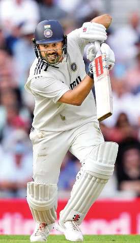 आखिरी मौके पर डटे करुन नायर