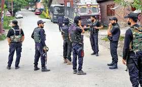 कुलगाम मुठभेड़ में तीन आतंकी ढेर