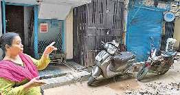 समय से बन गई होती पार्किंग तो नहीं होता ऐसा विवाद