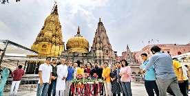 आस्था के चरणों में नतमस्तक विज्ञान, चंद्रमौलि को समर्पित किया गया चंद्रयान