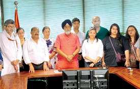 मौजूदा संसाधनों से पांच साल में भी सड़कों से नहीं हट पाएंगे आवारा कुत्ते