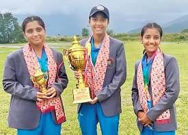 दिल्ली : भारत-नेपाल की क्रिकेट खिलाड़ियों ने दिखाया दम