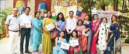 शिक्षा का स्वरूप बदलकर शिक्षक पुरस्कार के पात्र बने अवधेश