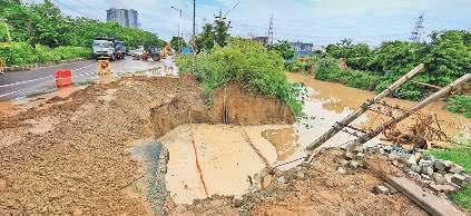 वर्षा से एनसीआर की सड़कें-नाले पानी से हुए लबालब, घंटों लगा जाम