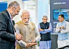 सेमीकंडक्टर कंपनियों के सीईओ से मिले पीएम
