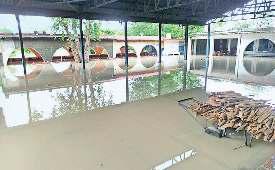 सोनिया विहार पुश्ता धंसा, रातभर चला मरम्मत कार्य