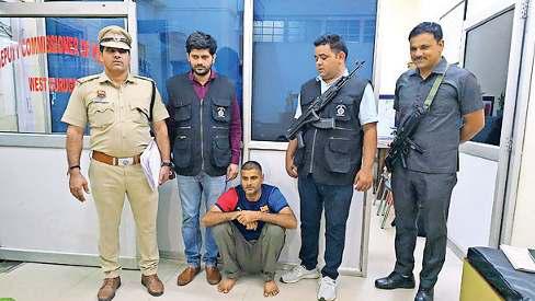 सुनील सरढ़ानिया एयरपोर्ट से गिरफ्तार