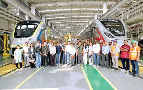 एशियाई देशों के परिवहन विशेषज्ञों ने देखा नमो भारत कारिडोर