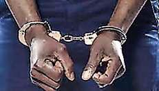 गांजे की तस्करी में शामिल भगोड़ा पुलिस के हत्थे चढ़ा