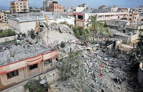 गाजा में युद्धविराम के बीच इजरायली सेना के हमले में 104 फलस्तीनियों की मौत