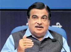 'खराब सड़कों के लिए मैं क्यों गाली खाऊं'