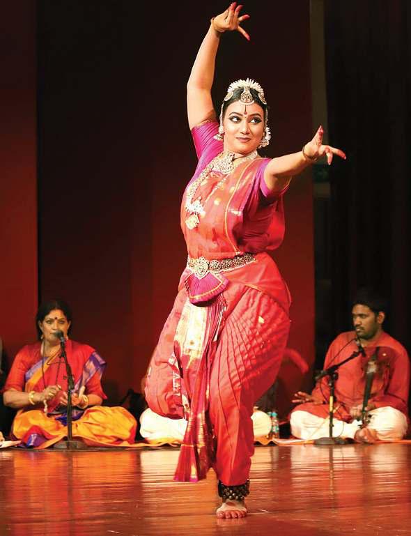 वर्णम और तिल्लना में प्रकट हुईं अनंत संवेदनाएं