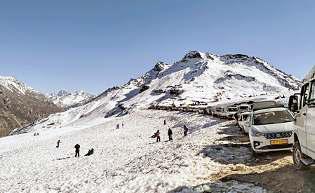 पहाड़ों पर बर्फबारी से उत्तर भारत में बढ़ेगी ठंड