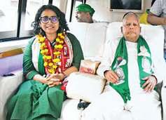 साल भर बाद लालू का रोड शो